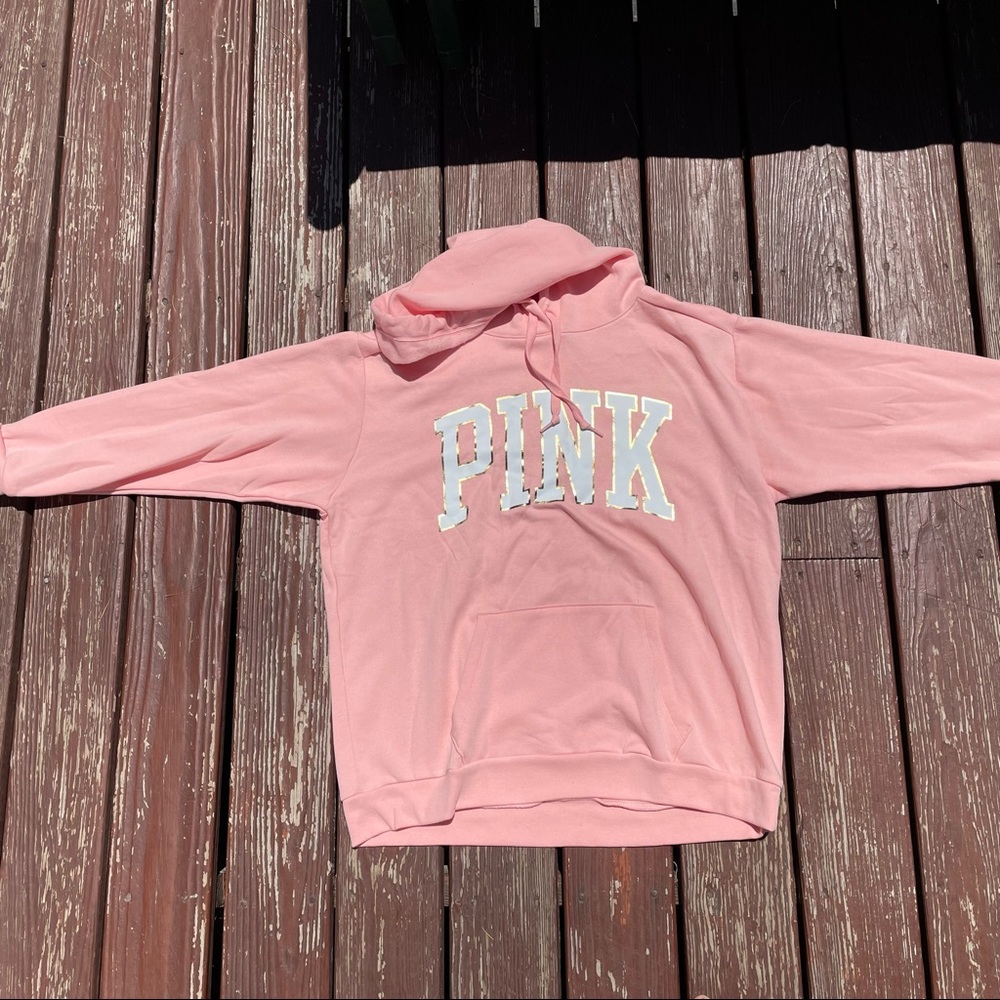 VS Pink pullover sweatshirt